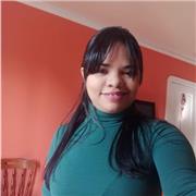 Profesora de biología imparte clases a todas las edades y cursos